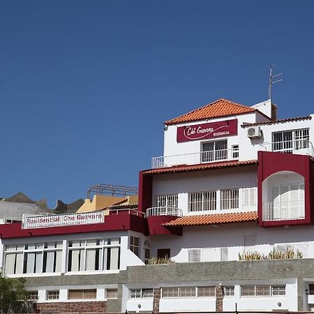 Residencial Che Guevara Bed & Breakfast 민델로 외부 사진