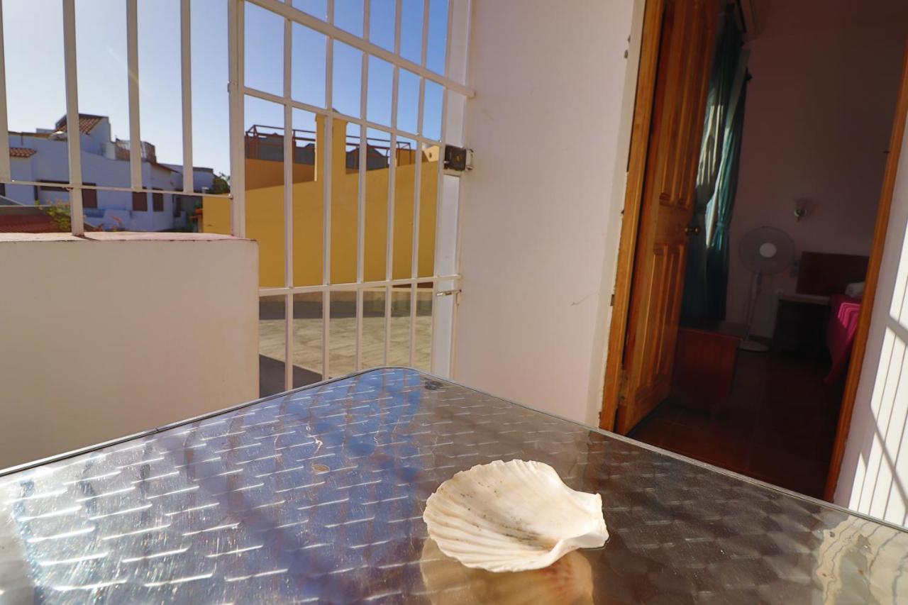 Residencial Che Guevara Bed & Breakfast 민델로 외부 사진