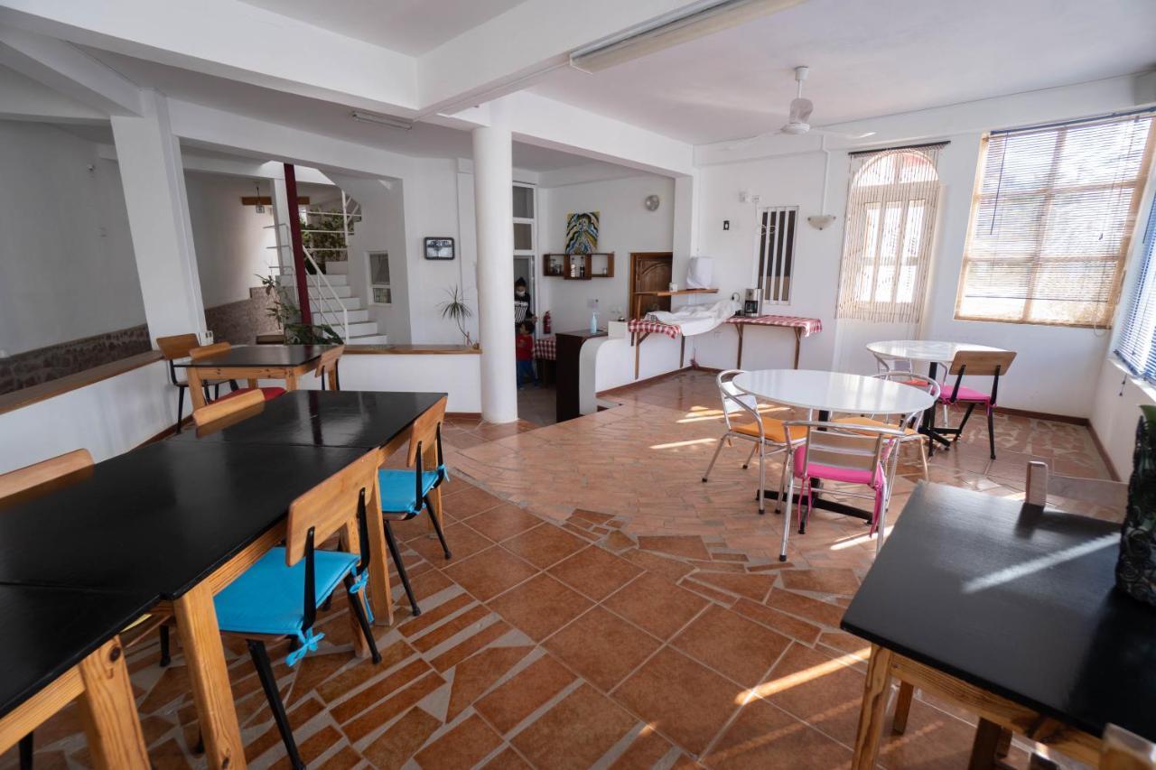 Residencial Che Guevara Bed & Breakfast 민델로 외부 사진