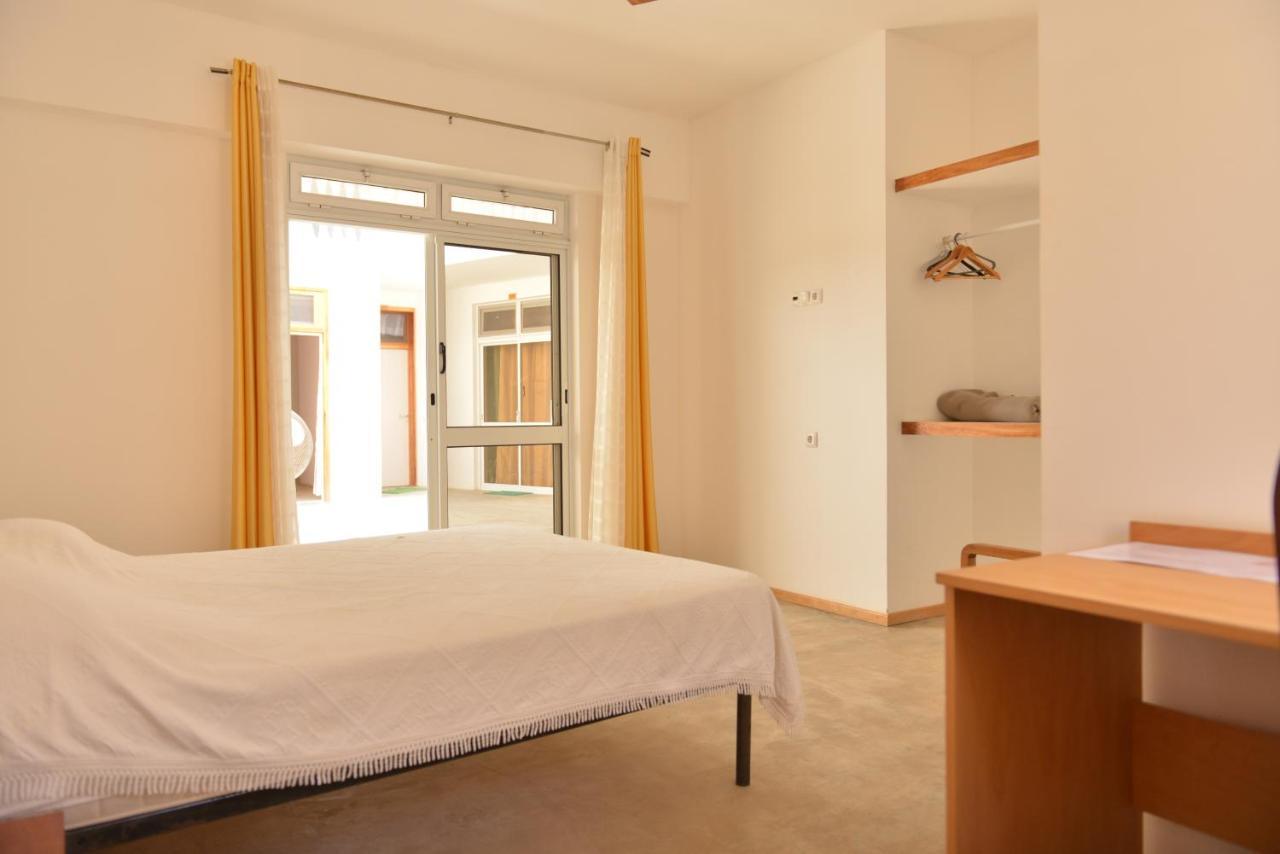 Residencial Che Guevara Bed & Breakfast 민델로 외부 사진