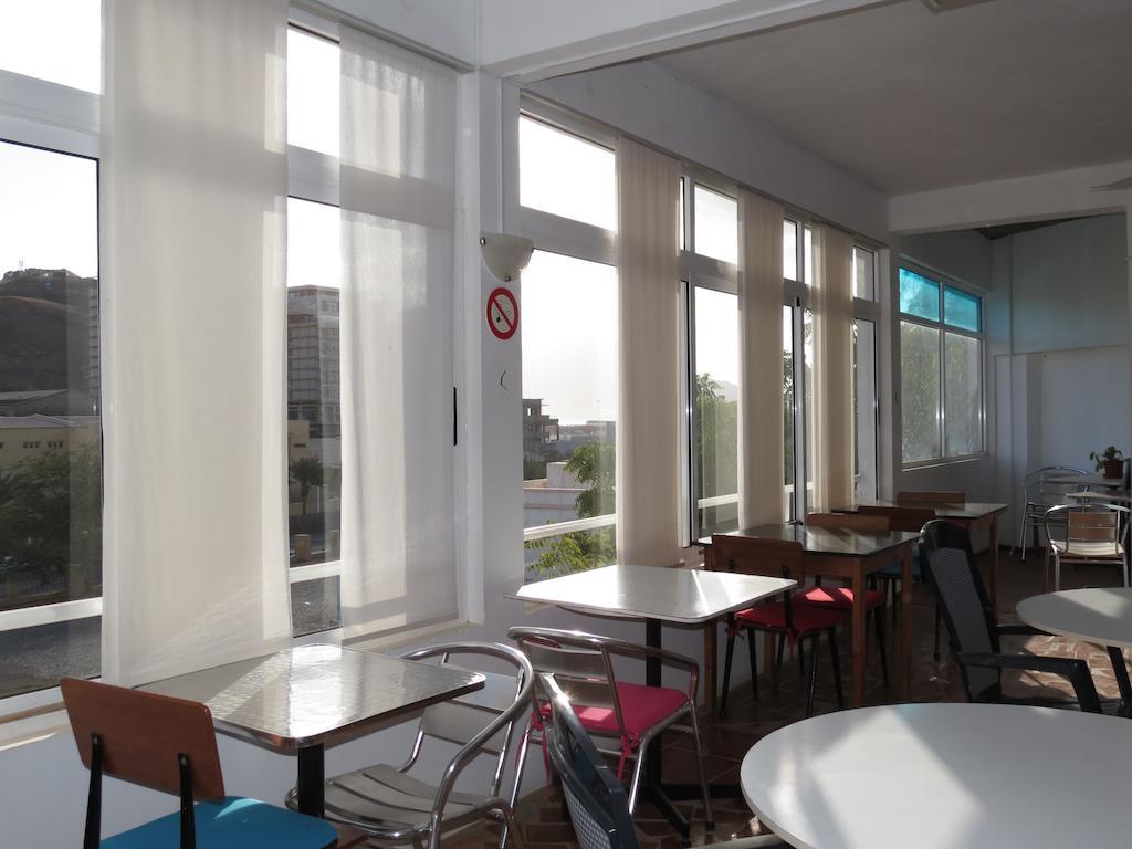 Residencial Che Guevara Bed & Breakfast 민델로 외부 사진