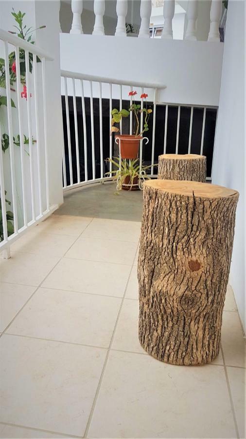 Residencial Che Guevara Bed & Breakfast 민델로 외부 사진