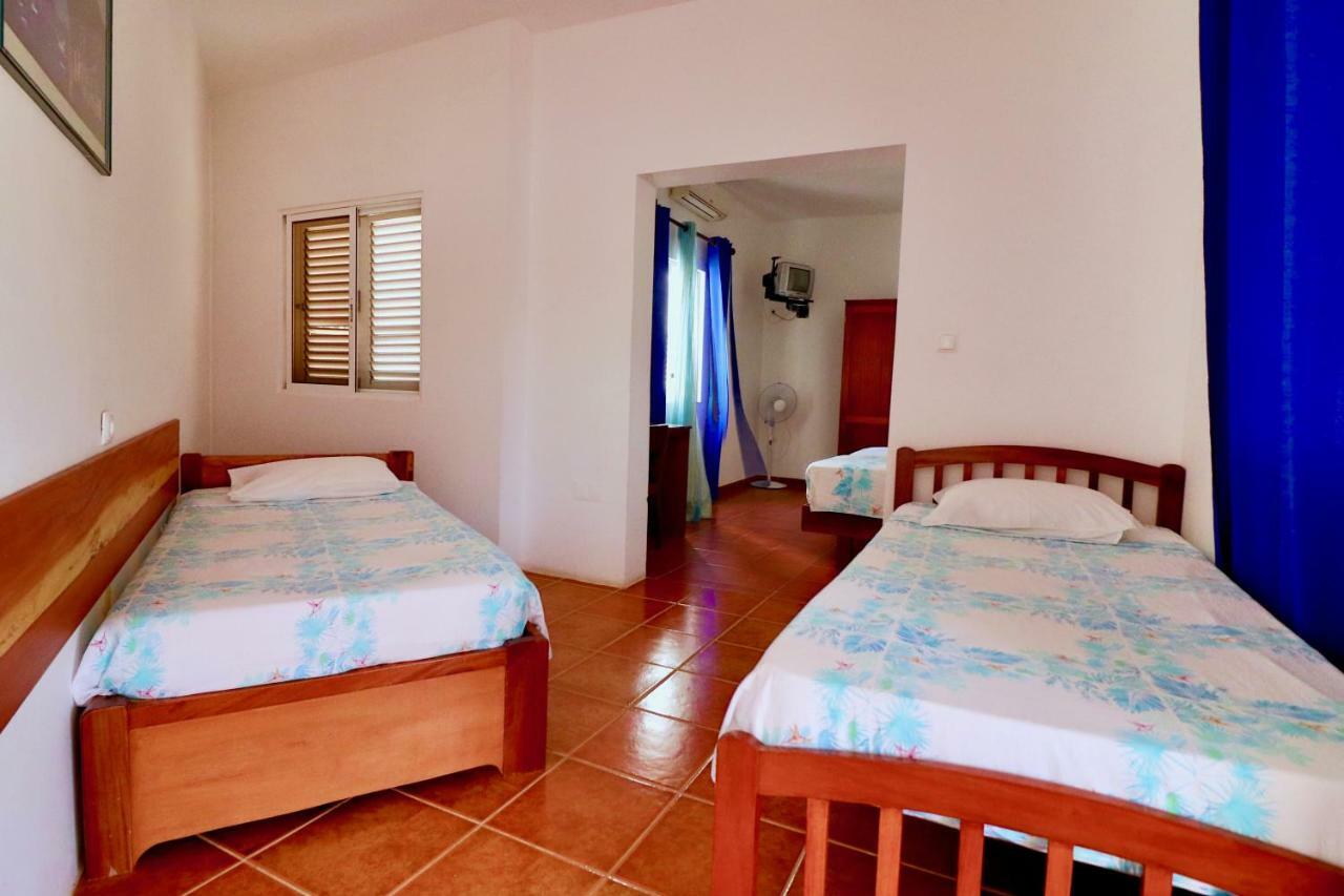 Residencial Che Guevara Bed & Breakfast 민델로 외부 사진
