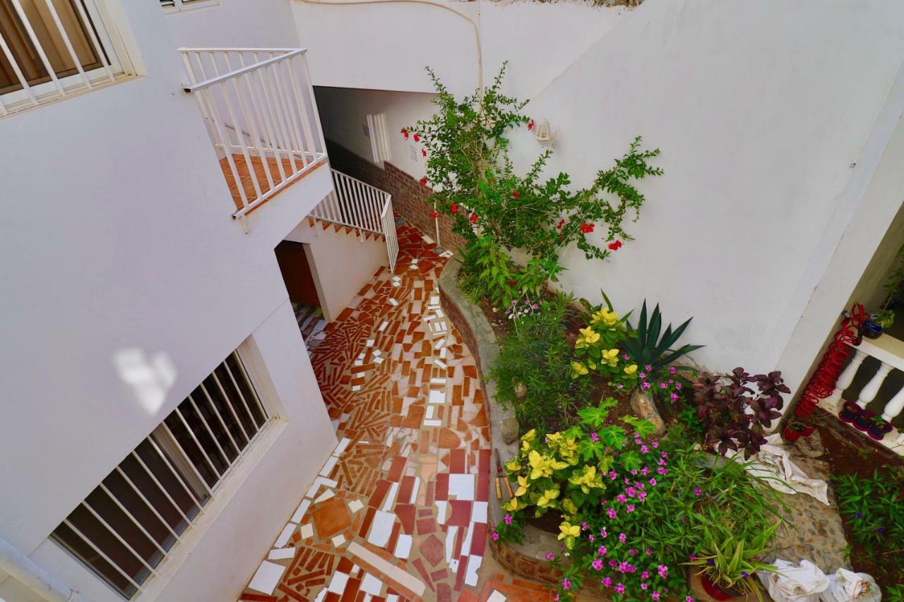 Residencial Che Guevara Bed & Breakfast 민델로 외부 사진